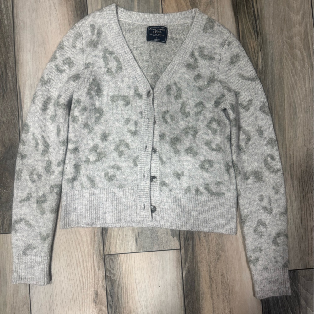 Abercrombie & Fitch Cardigan